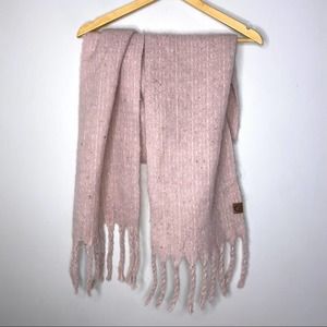 C&C California Scarf Women’s Blush Pink Long Fringe NEW 10x68 *